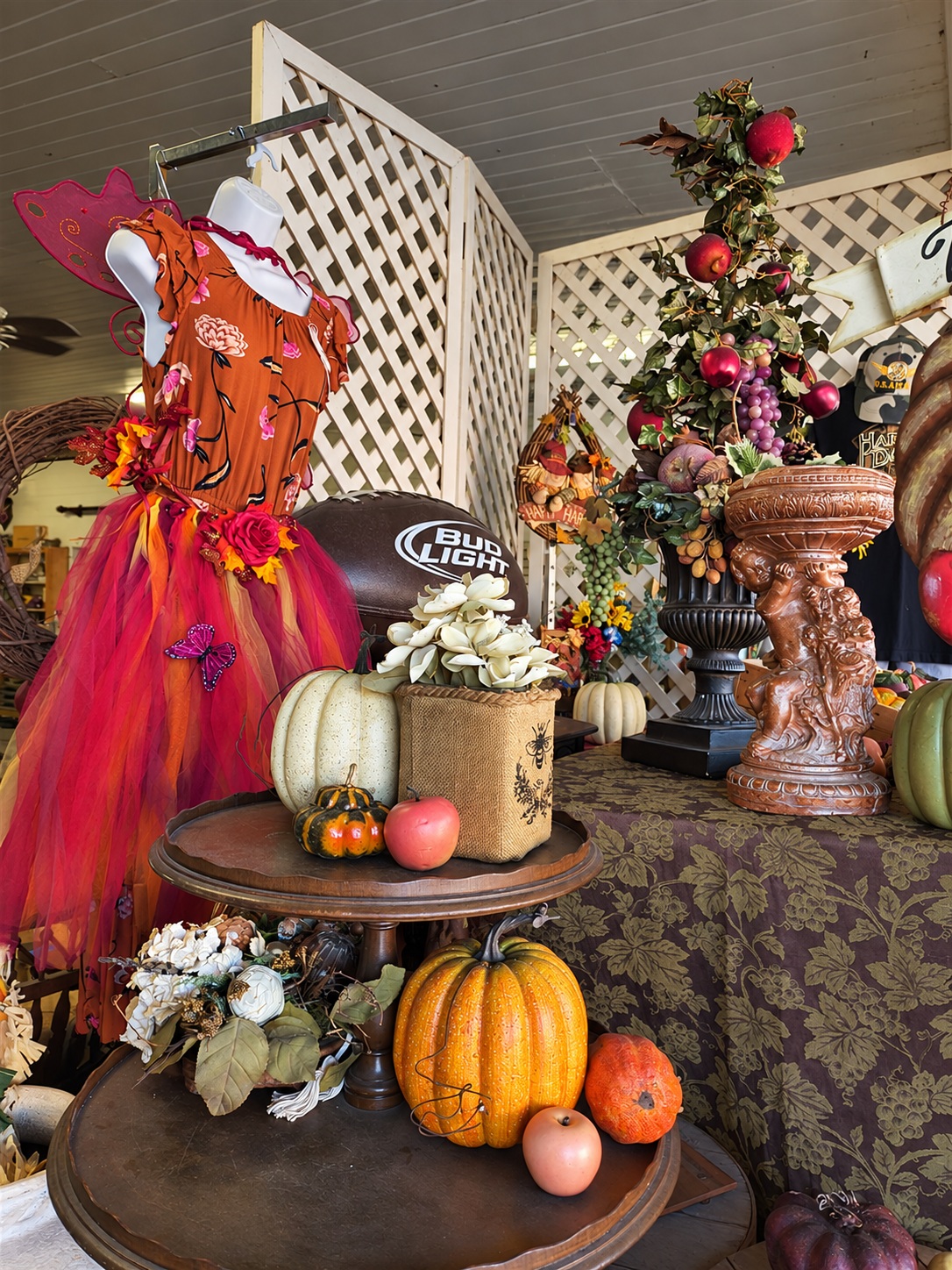 Seasonal decor