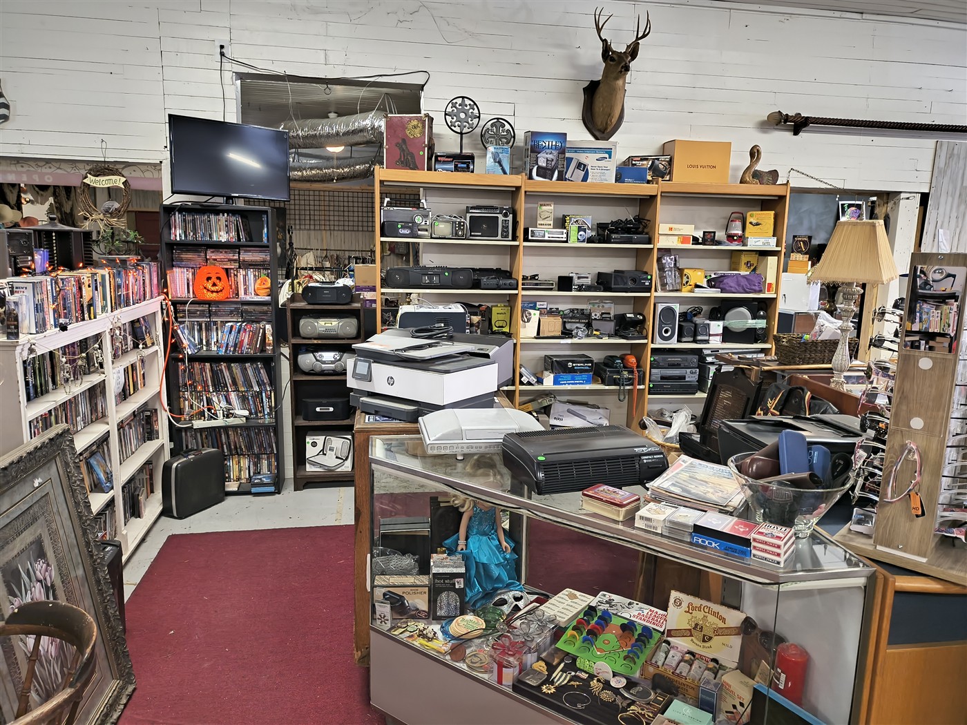 Electronics and media display